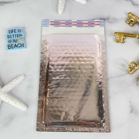 25 4x8 Rose Gold Bubble Mailers PRICE IS FIRM - Picture 4 of 8